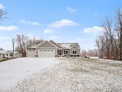 671 Leonard St NW, Grand Rapids, MI, 49534