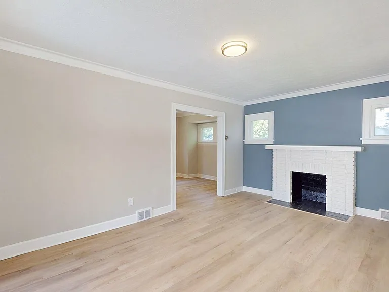 4528 Rainbow Rd — Photo 9