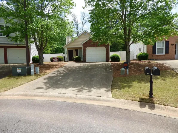 102 Kincade Ct, Woodstock, GA 30188