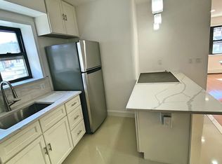 281 W 234th St, Bronx, NY 10463