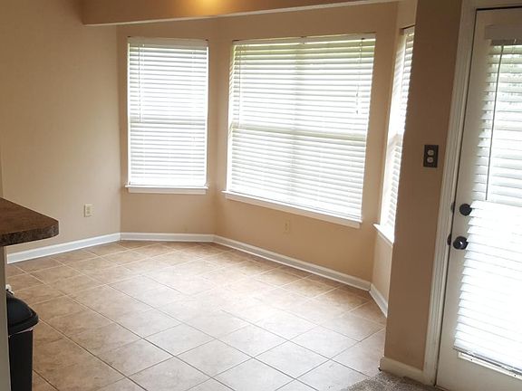 Sunny Breakfast Nook