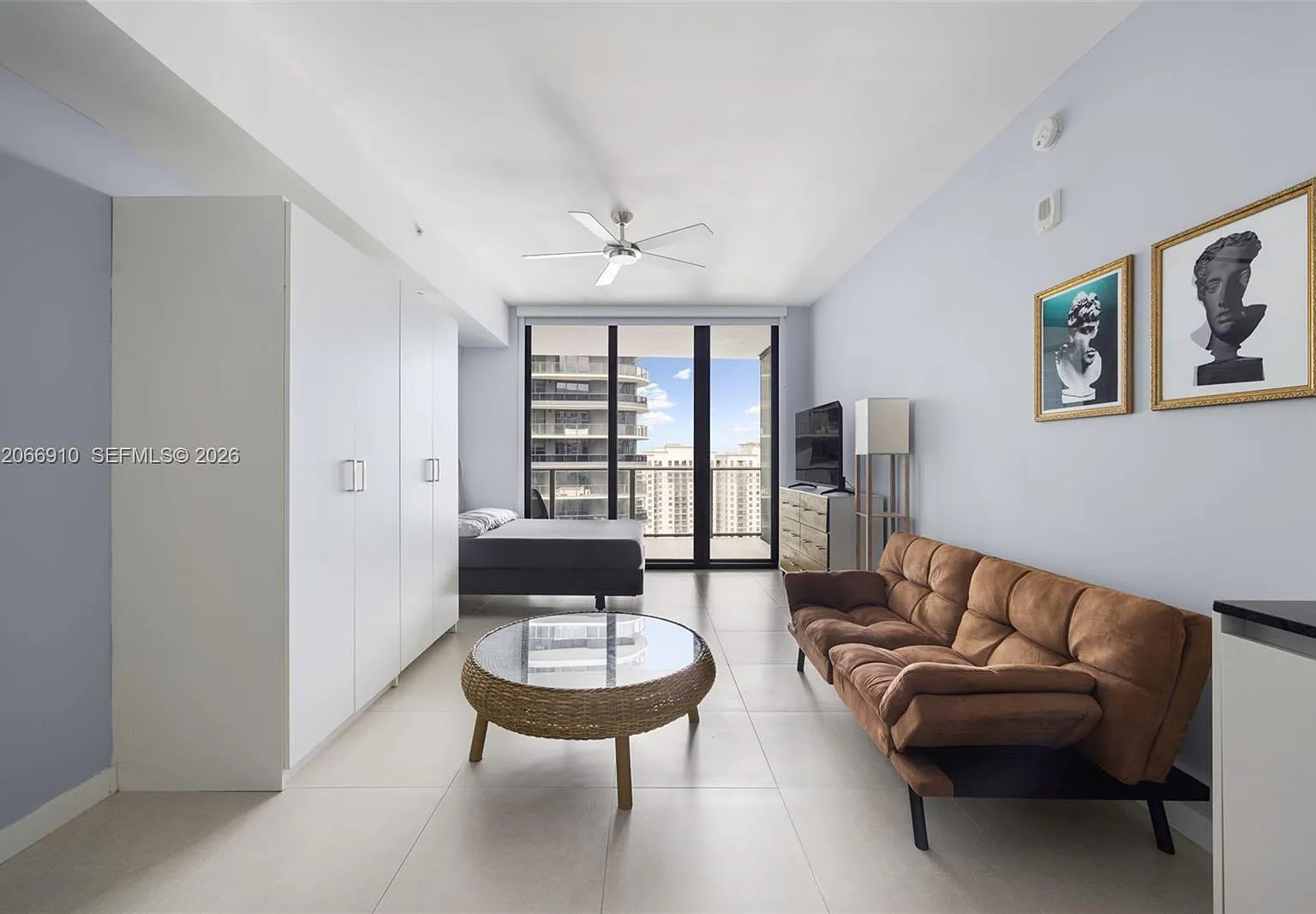 1010 Brickell Condo — Photo 1