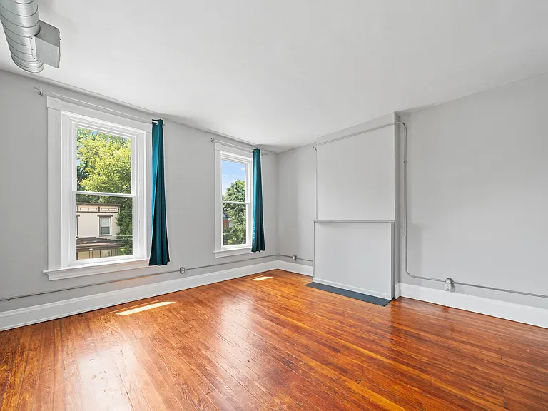 14 Kessler Pl #2 — Photo 23