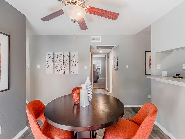 Pinehurst Place Apartments — Photo 5