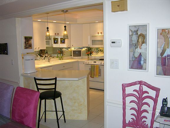 Kitchen-600
