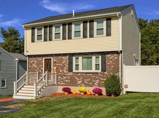 9 Briarwood Rd, Lowell, MA 01852