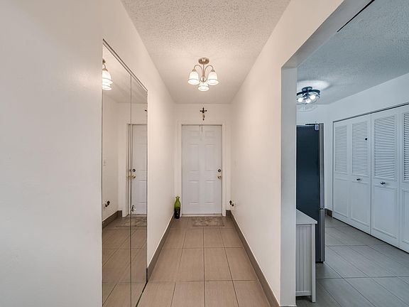 5th image of 7301 NW 1st Street #402
