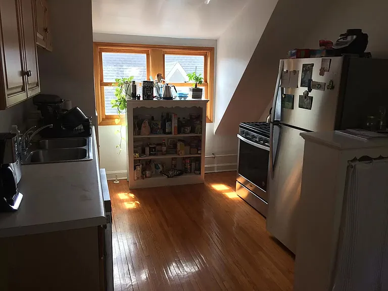 3535 Irving Ave S #3 — Photo 4