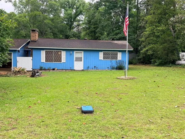 352 N George Jones Rd, Livingston, TX 77351