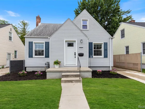 2231 Harvard Rd, Berkley, MI 48072