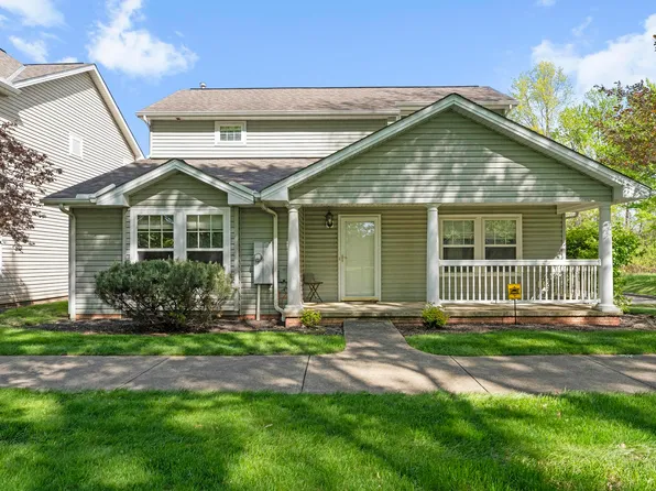 4982 Penny Ln, North Olmsted, OH 44070