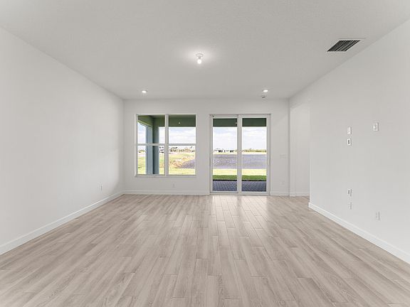 4th image of 13470 SW Bally Drive