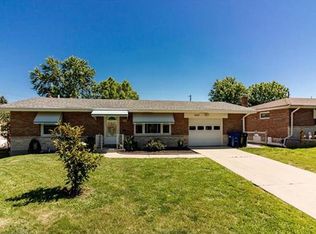 207 Pentonville Dr, Saint Louis, MO