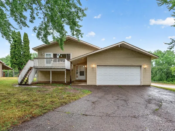 14310 14th Ave N, Plymouth, MN 55447