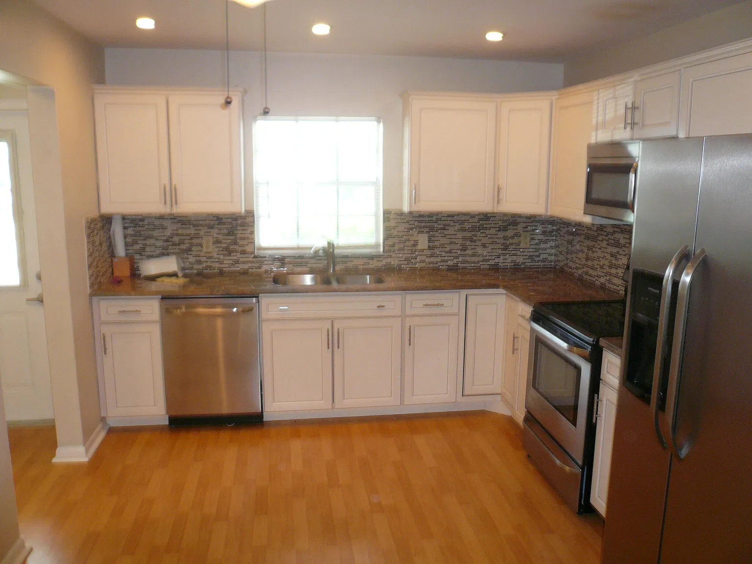 2 bed, 2.0 bath, 1248 sqft, $2,100 — Photo 1