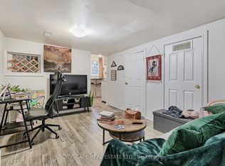 193 Coxwell Ave, Toronto, ON M4L3B4