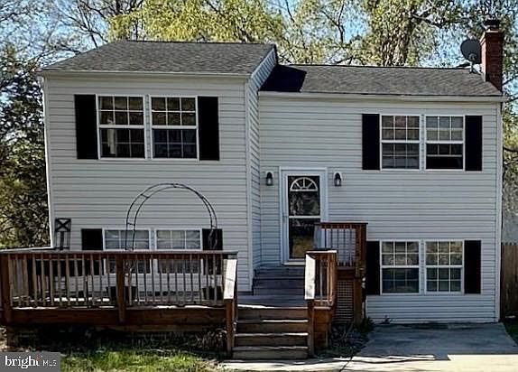 1st image of 9701 Meadowview Dr