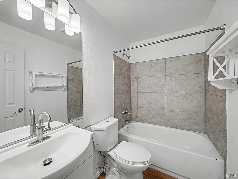21637 E Crestline Dr — Photo 14