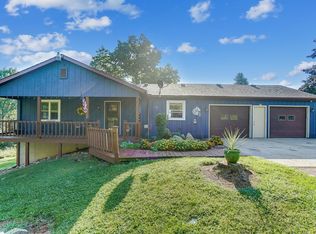 3315 N Bay View Rd, Angola, IN 46703