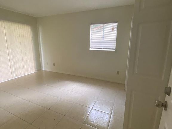 5th image of 6261 Cleveland St