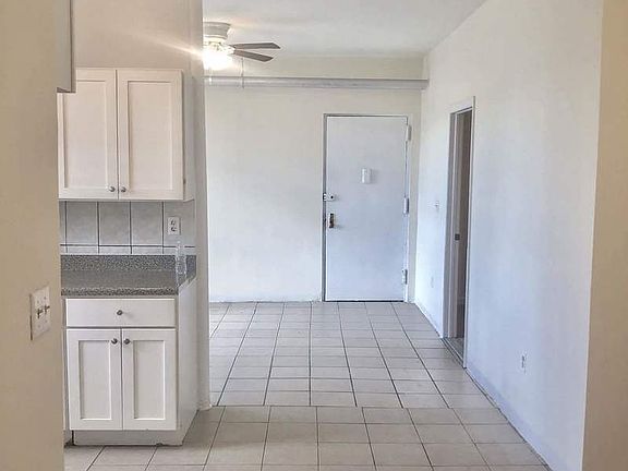 3rd image of 2721 Morris Ave APT Bb