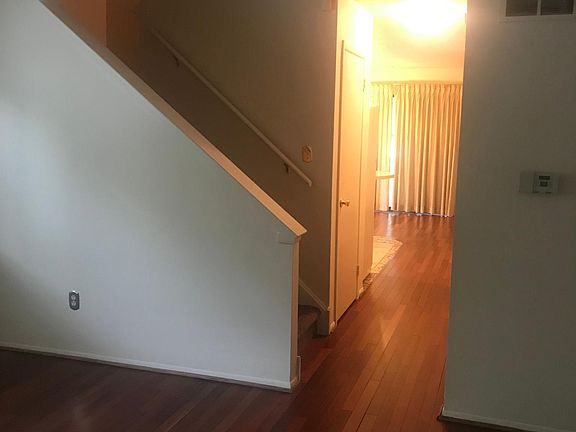 Image from living room to the back