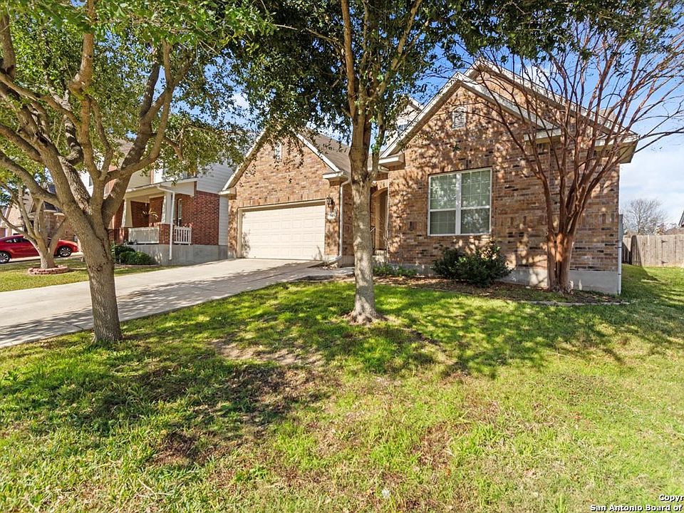 1st image of 146 Glen Eagles Dr