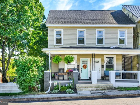 410 E Wiconisco Ave, Tower City, PA 17980