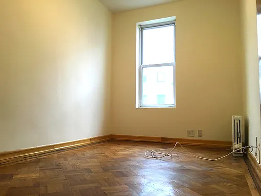 Rented by Nest Seekers International | media 13