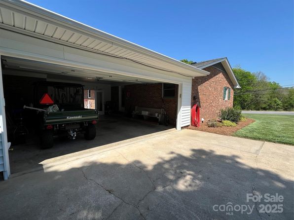 901 Ridge St, Albemarle, NC 28001