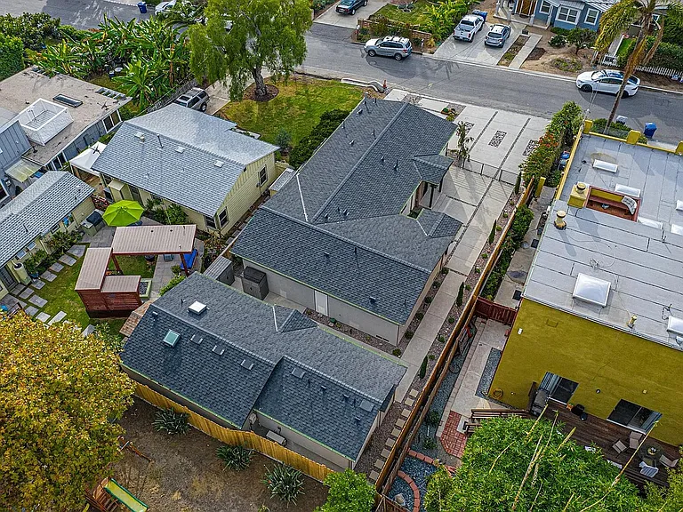 262 Barbara Ave — Photo 33