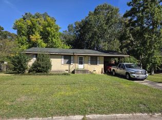 20 Newark Ave, Goose Creek, SC 29445