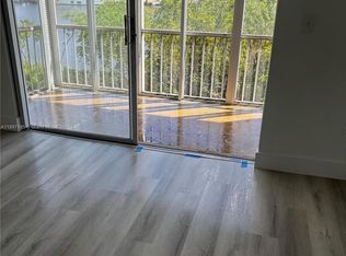 2980 Point East Dr APT D311, Aventura, FL 33160