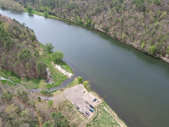 3rd image of 1449 Sherwood Rd