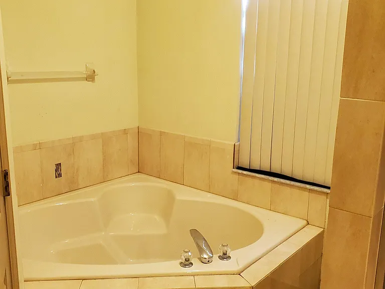 949 Van Loon Ct — Photo 12