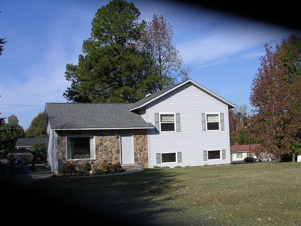 2nd image of 5800 Tysinger Dr