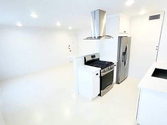 2nd image of 8720 W Olympic Blvd