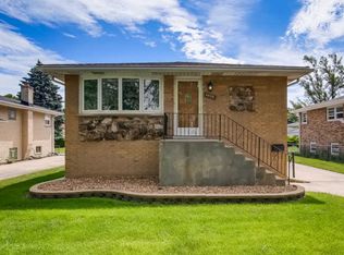 4435 Raymond Ave, Brookfield, IL 60513