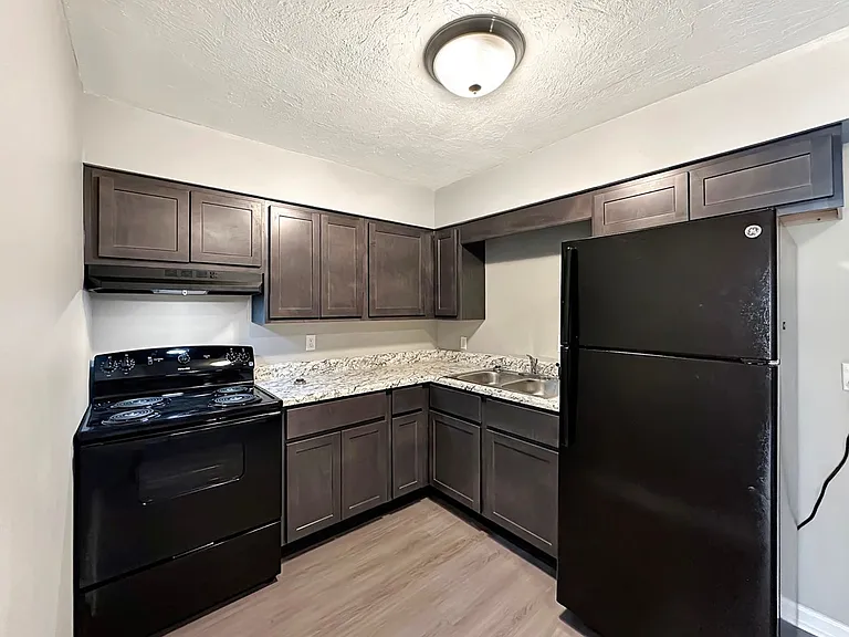 802 N Davidson St — Photo 20