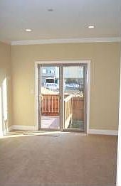 5th image of 580 Abbot Ave