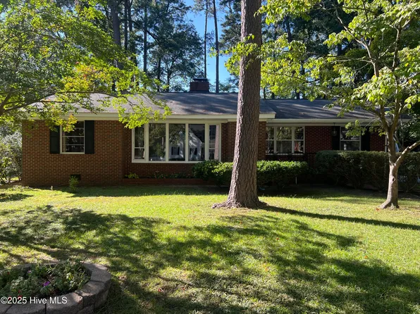 1112 S Crescent Drive, Smithfield, NC 27577