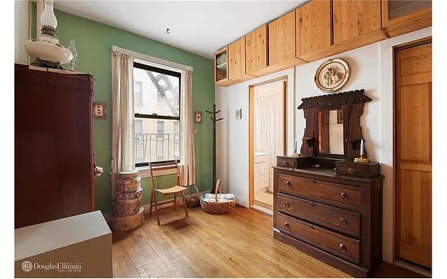 Sold by Douglas Elliman | media 12