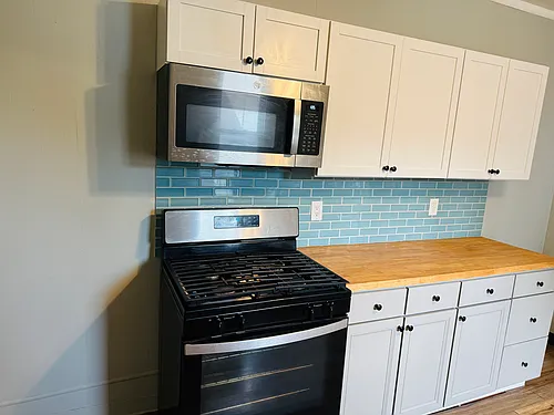 65 Hillside Ave Photo 1