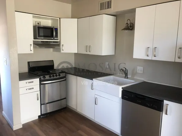 1204 S McClintock Dr, Tempe, AZ