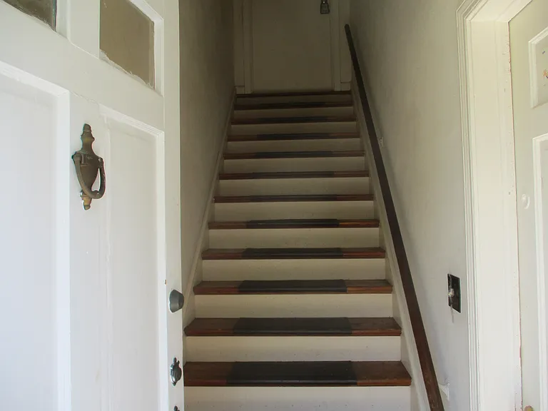 218 E Gilpin Ave #A — Photo 2