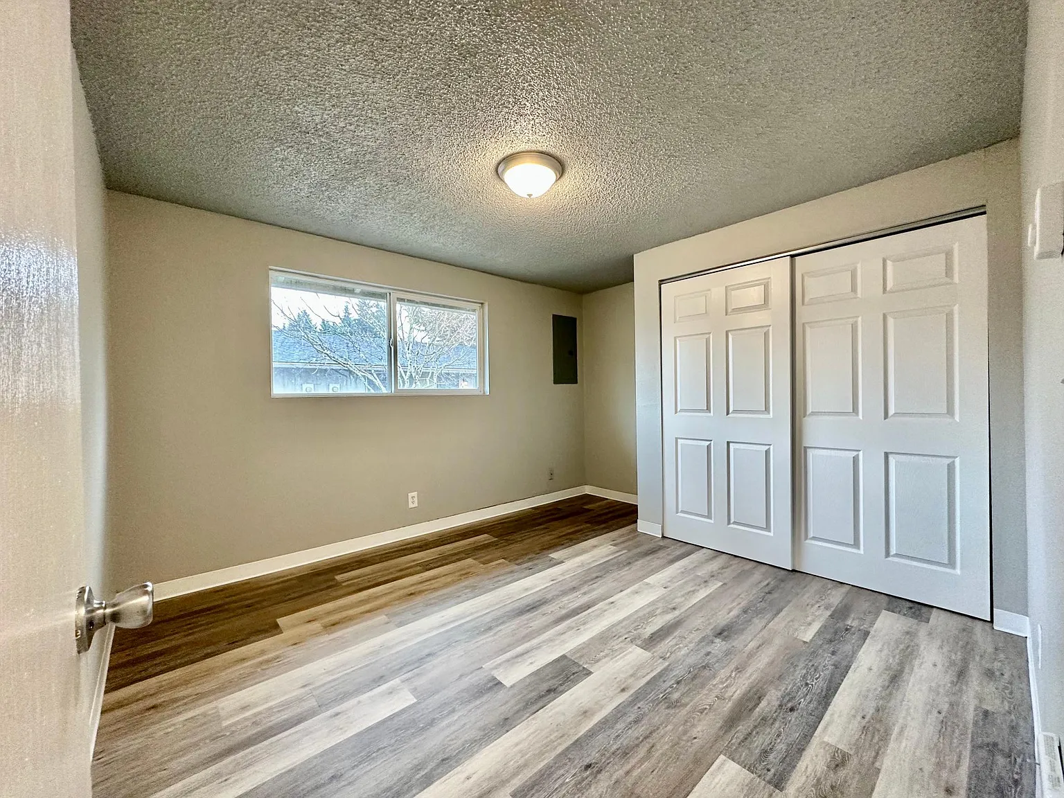 2 bed, 750 sqft, $1,400 — Photo 4
