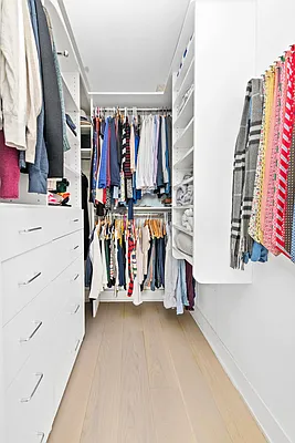 Rented by Compass | media 26