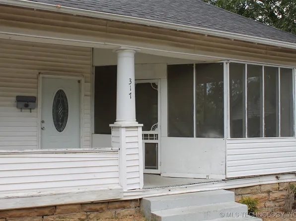 317 E Monroe Ave, McAlester, OK 74501