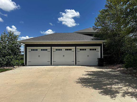 3rd image of 1140 Keystone Rd