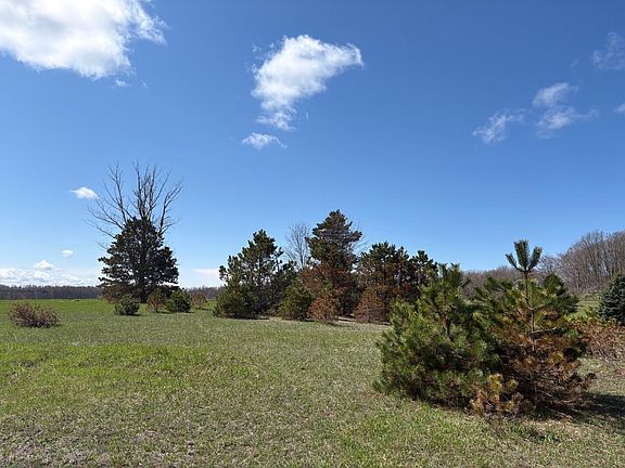 4th image of Spruce Ridge Rd #13